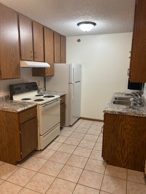 3 Bedroom 1 Bathroom – photo 1
