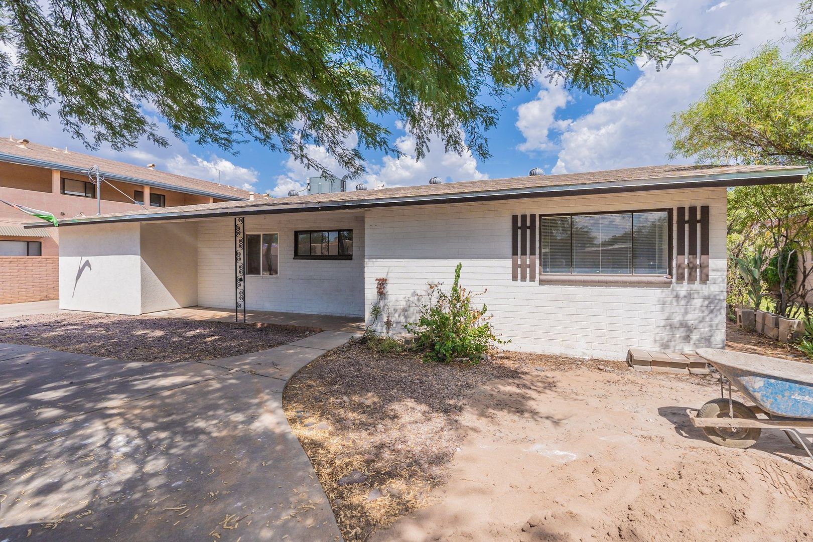 Tucson Apartment: 2940 N. Cherry Ave.