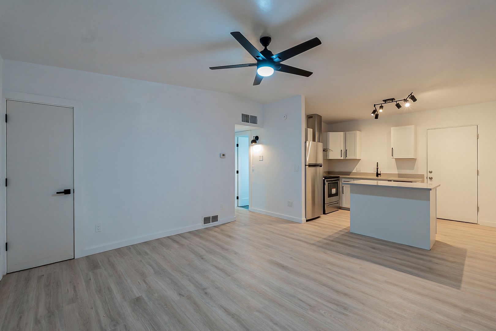 Tucson Apartment: 1048-1060 E. Elm St