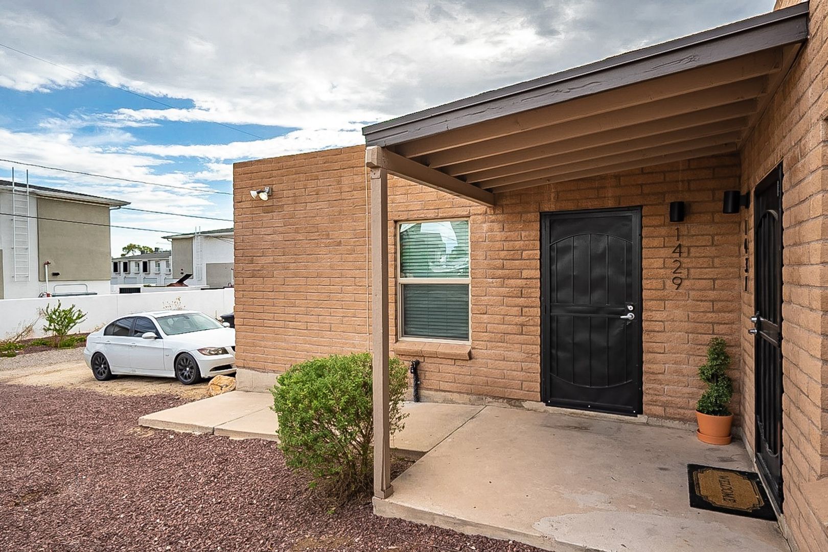 Tucson Apartment: 1429 N. Highland Ave.