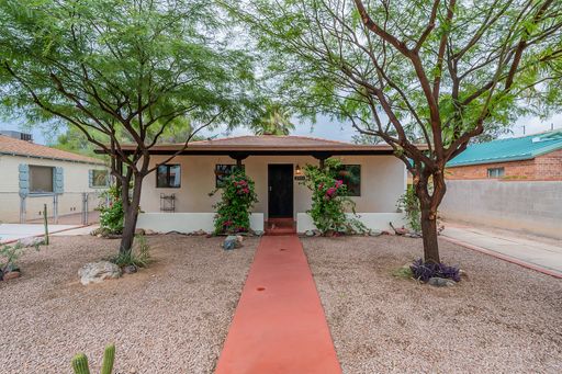 Pre-leasing for August 2027! 3 bed, 2 bath near campus! – photo 1