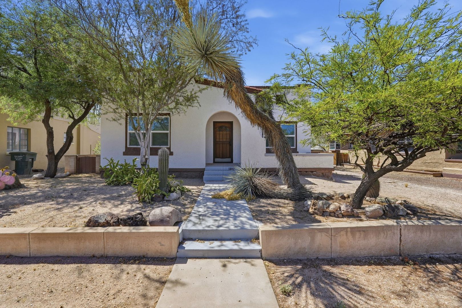 Tucson Apartment: 1227 N. 1st Ave.