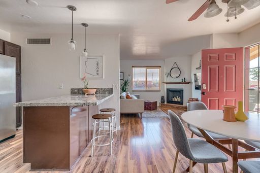 Modern Furnished House Leasing for August 2027 less than a mile from campus! – photo 1