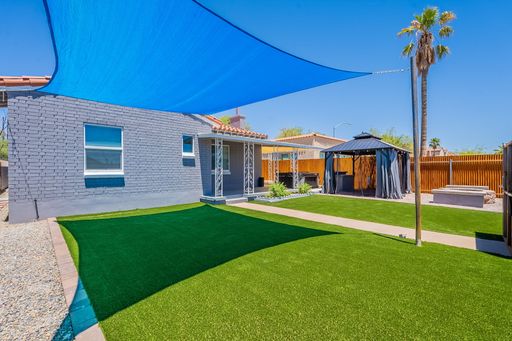 Pre-leasing for August 2027! One Block from Campus! – photo 1