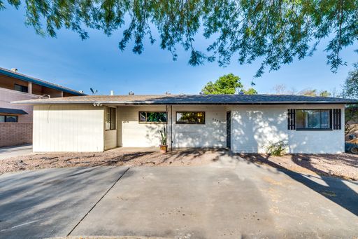 3 bed with turf & fire pit now Pre-leasing for August 2027! – photo 1