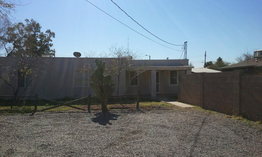 Great 1 Bedroom 1 bathroom in Central Tucson! – photo 1