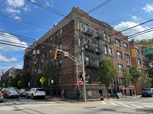 325 34th Street - B3, Apartment B3