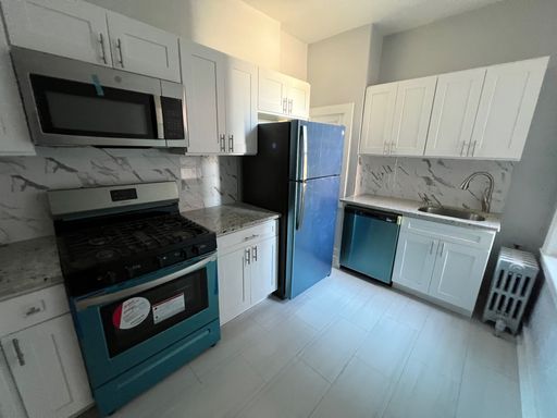 Apartment For Rent in Bloomfield!! Spacious 1-BDRM Near Bloomfield Center and Train!! – photo 1