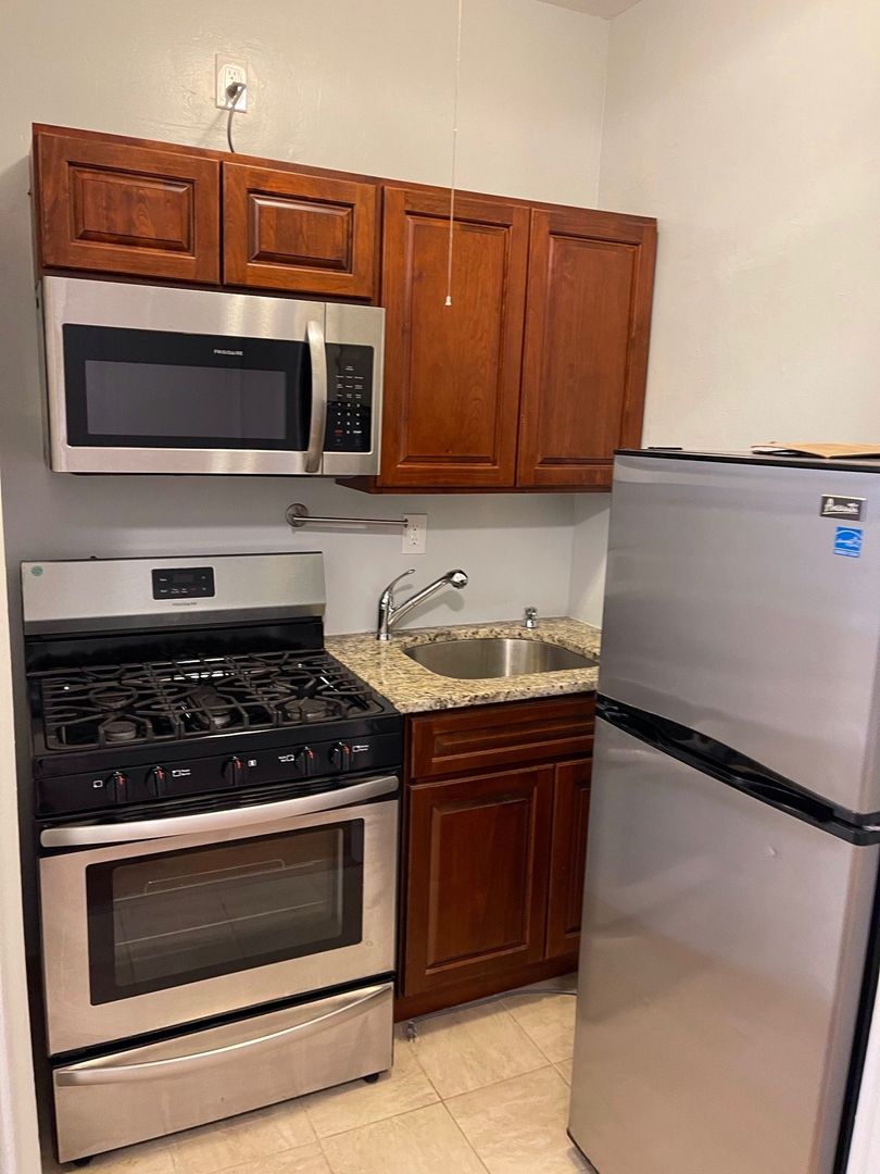 Jersey City Apartment: 42 Vroom Street