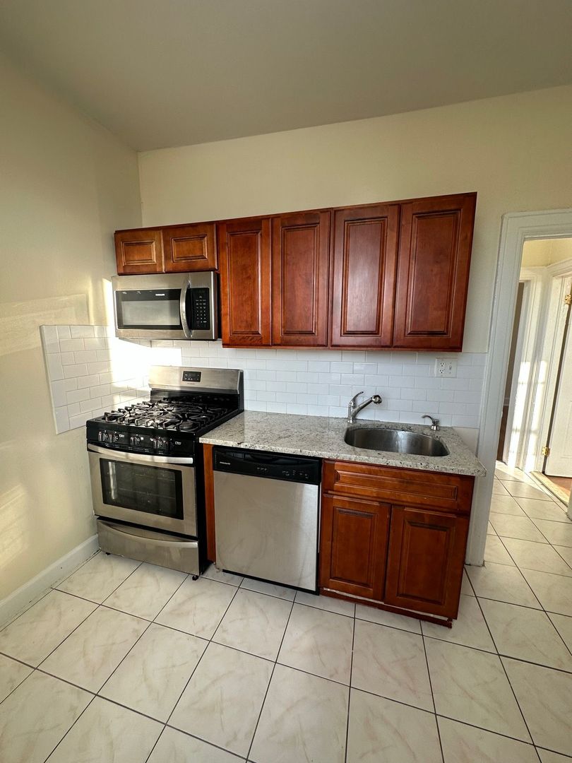 North Bergen Apartment: 912 90th Street