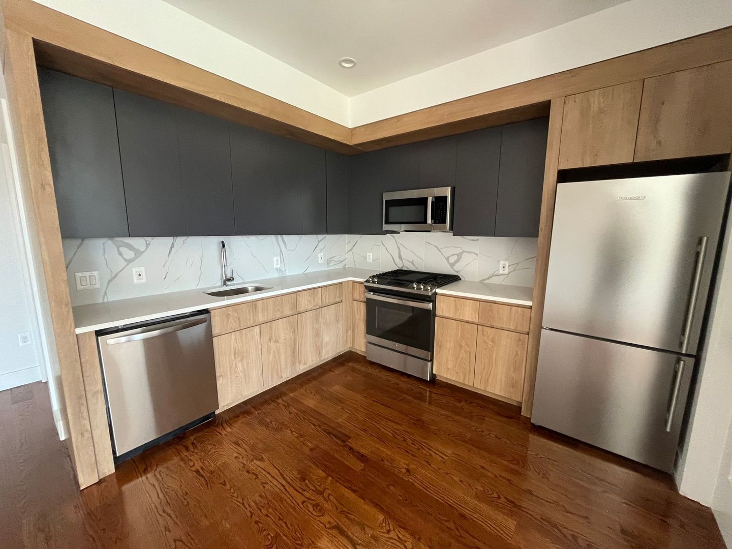 Jersey City Apartment: 96-100 Tuers Avenue