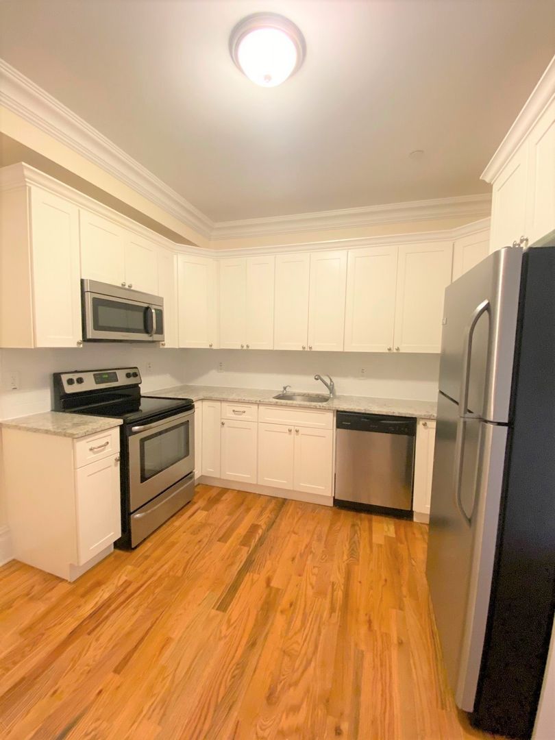 North Bergen Apartment: 9201 Kennedy Blvd.