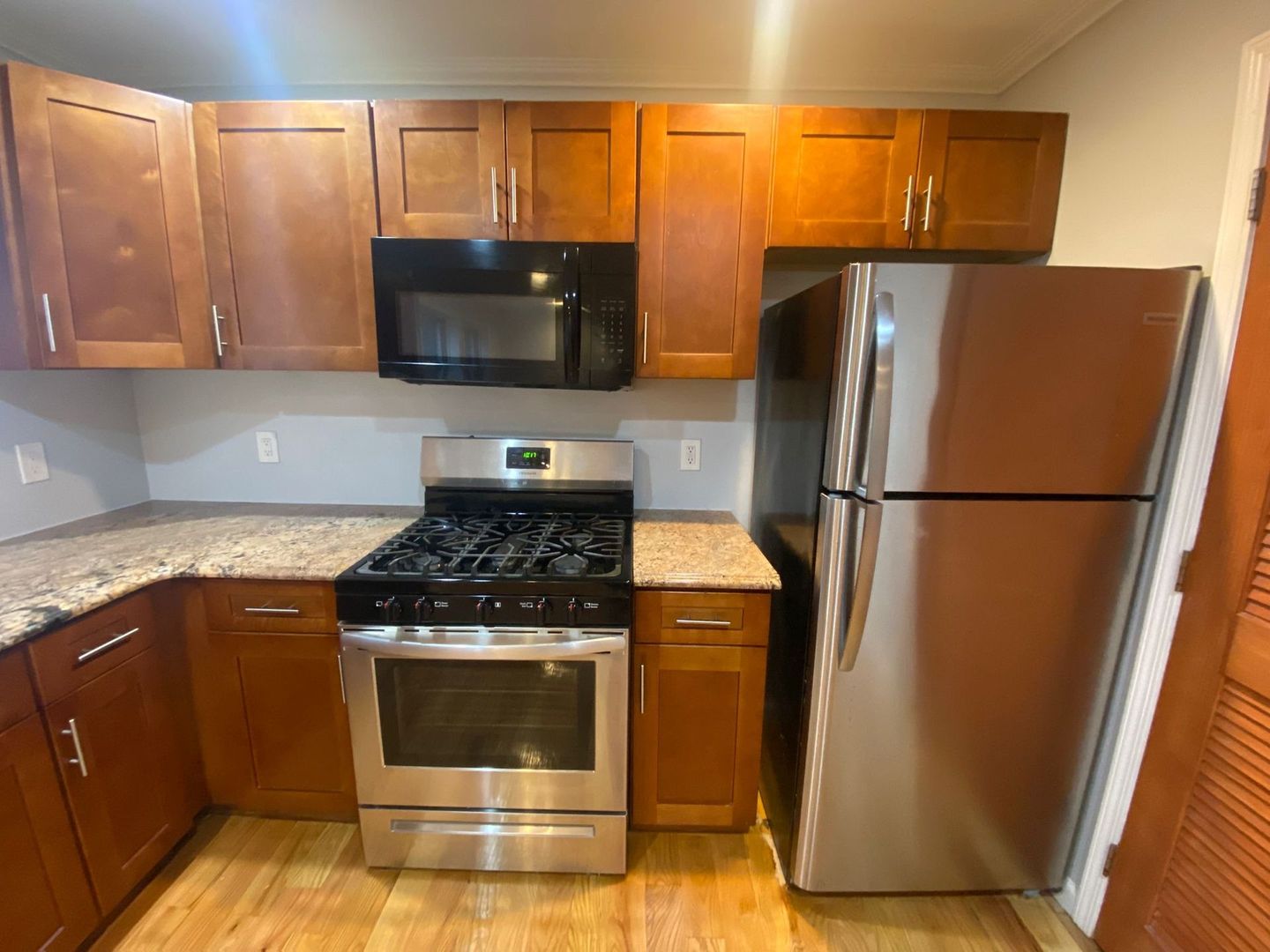 Union City Apartment: 4115 Park Avenue