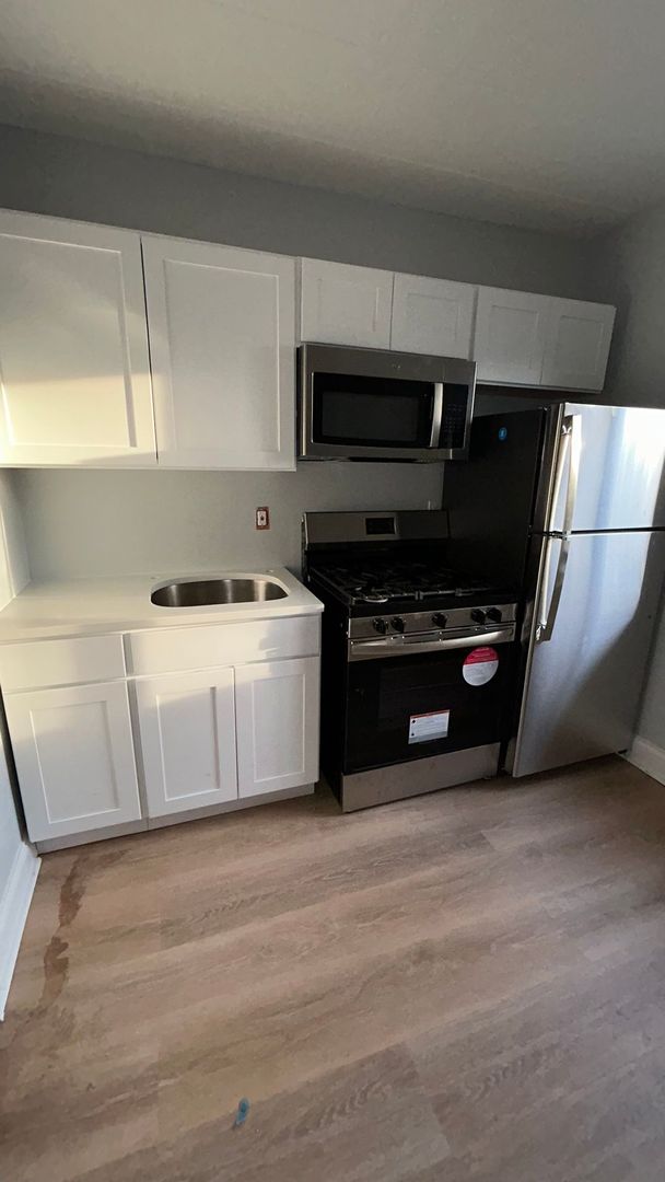 South Orange Apartment: 116 Irvington Avenue