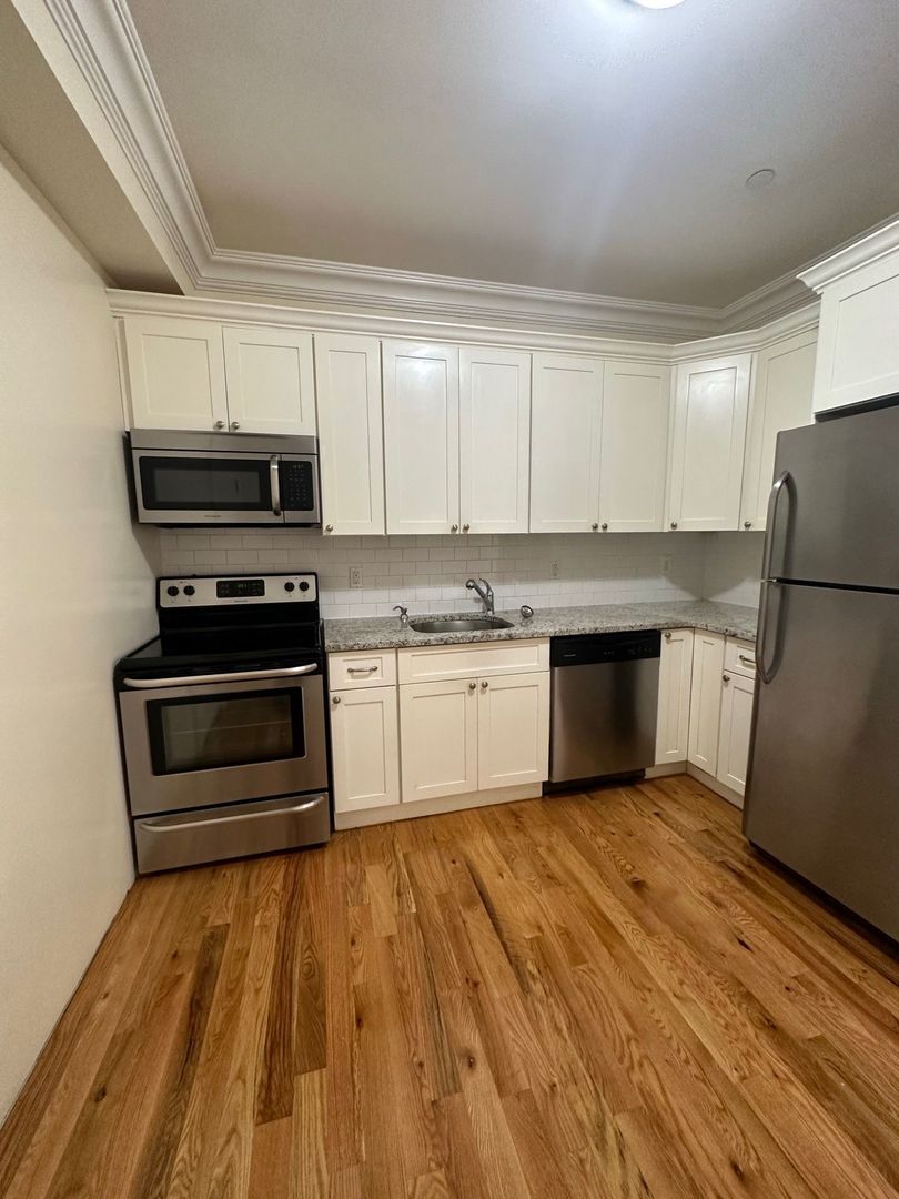 North Bergen Apartment: 9201 Kennedy Blvd.