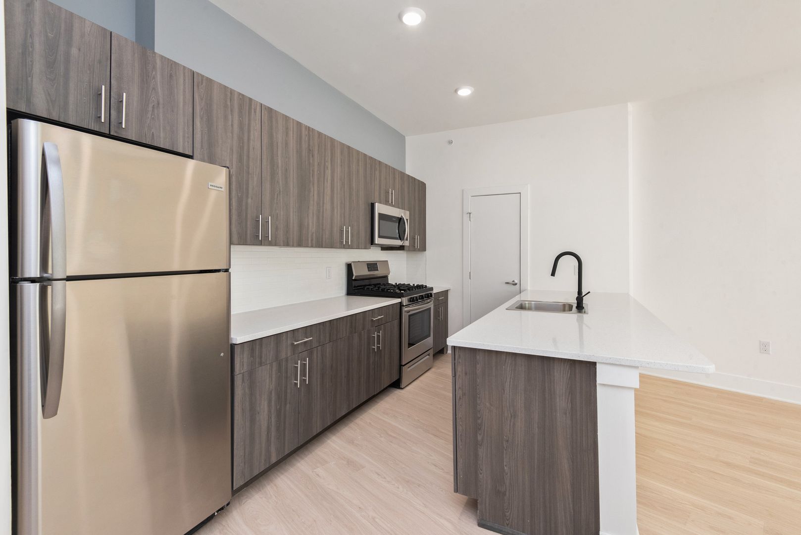 Jersey City Apartment: 280 Fairmount Avenue