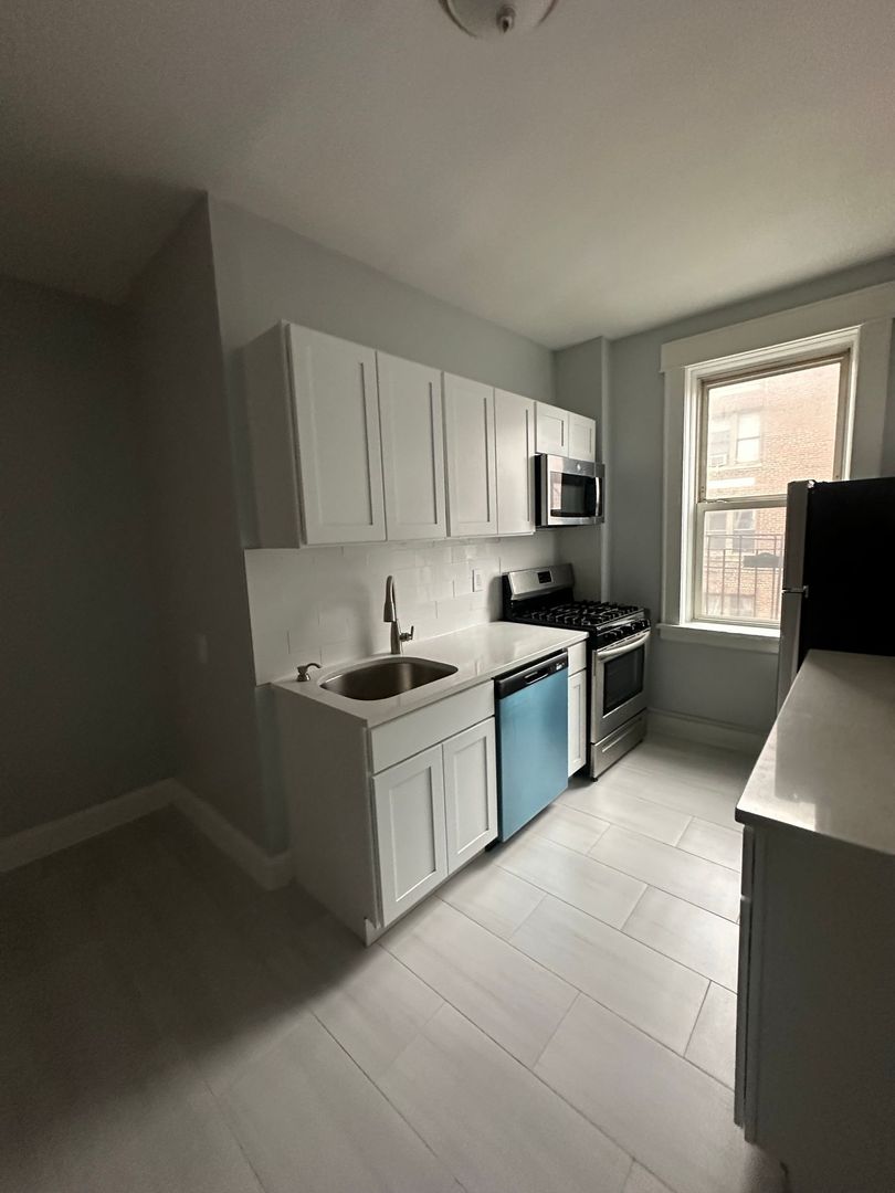 North Bergen Apartment: 7112 Park Avenue