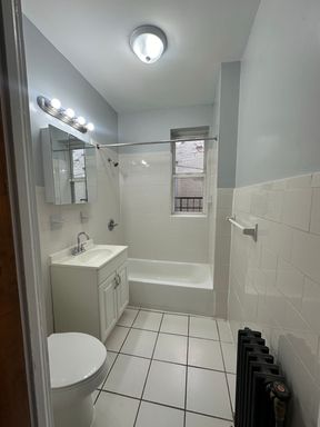 Spacious 1-Bedroom Apartment Available!