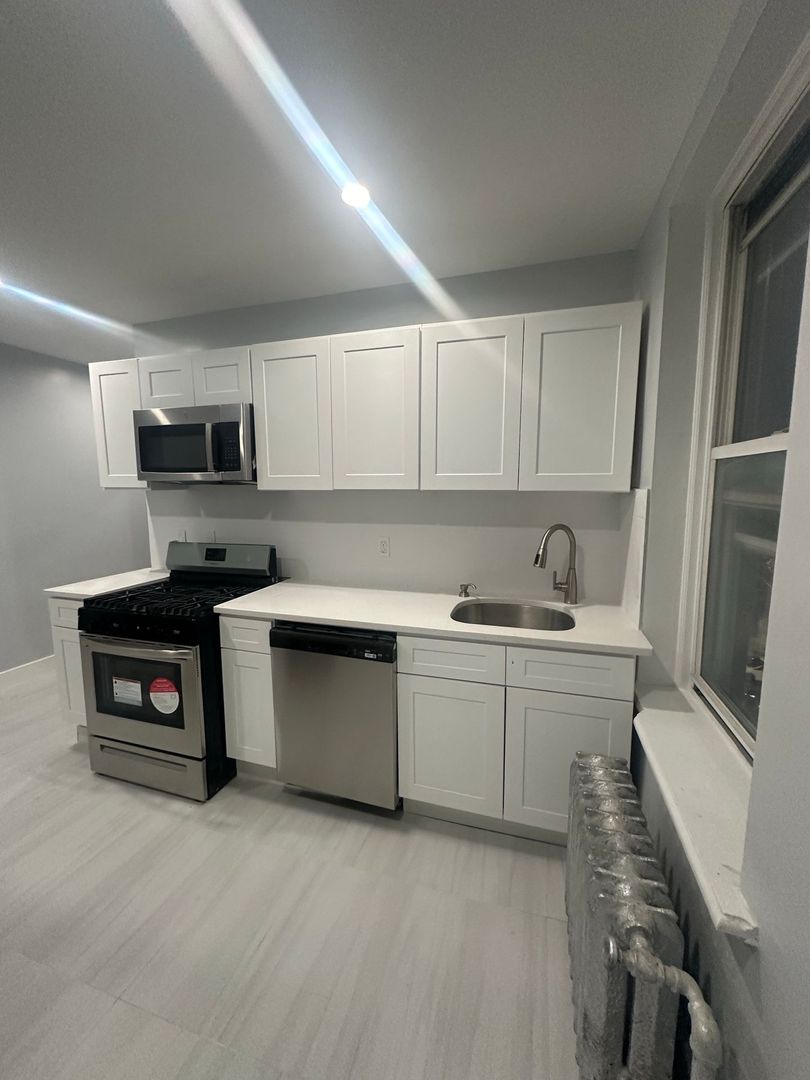 Union City Apartment: 1101 Palisade Avenue