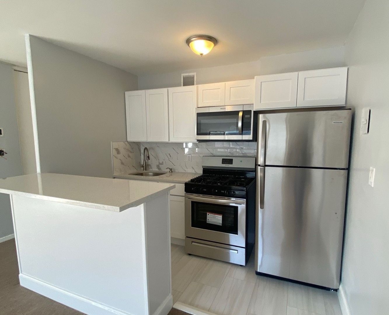 Weehawken Apartment: 700 Boulevard East