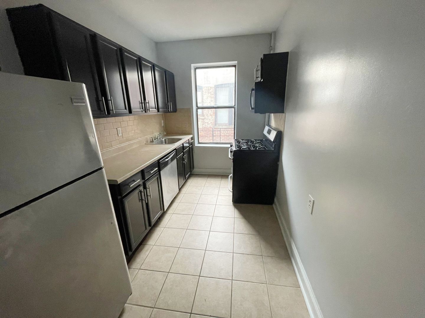 West New York Apartment: 90 64th Street