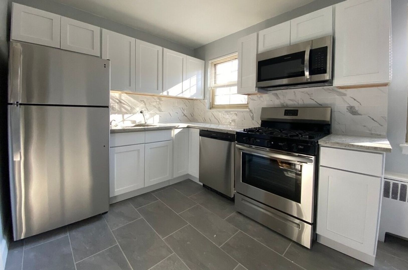 East Rutherford Apartment: 351 Van Winkle Street