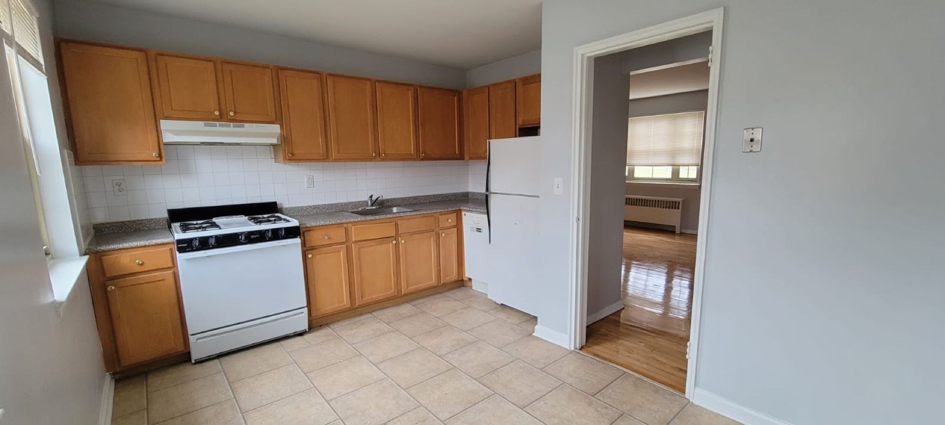 New Providence Apartment: 48 Southgate Road