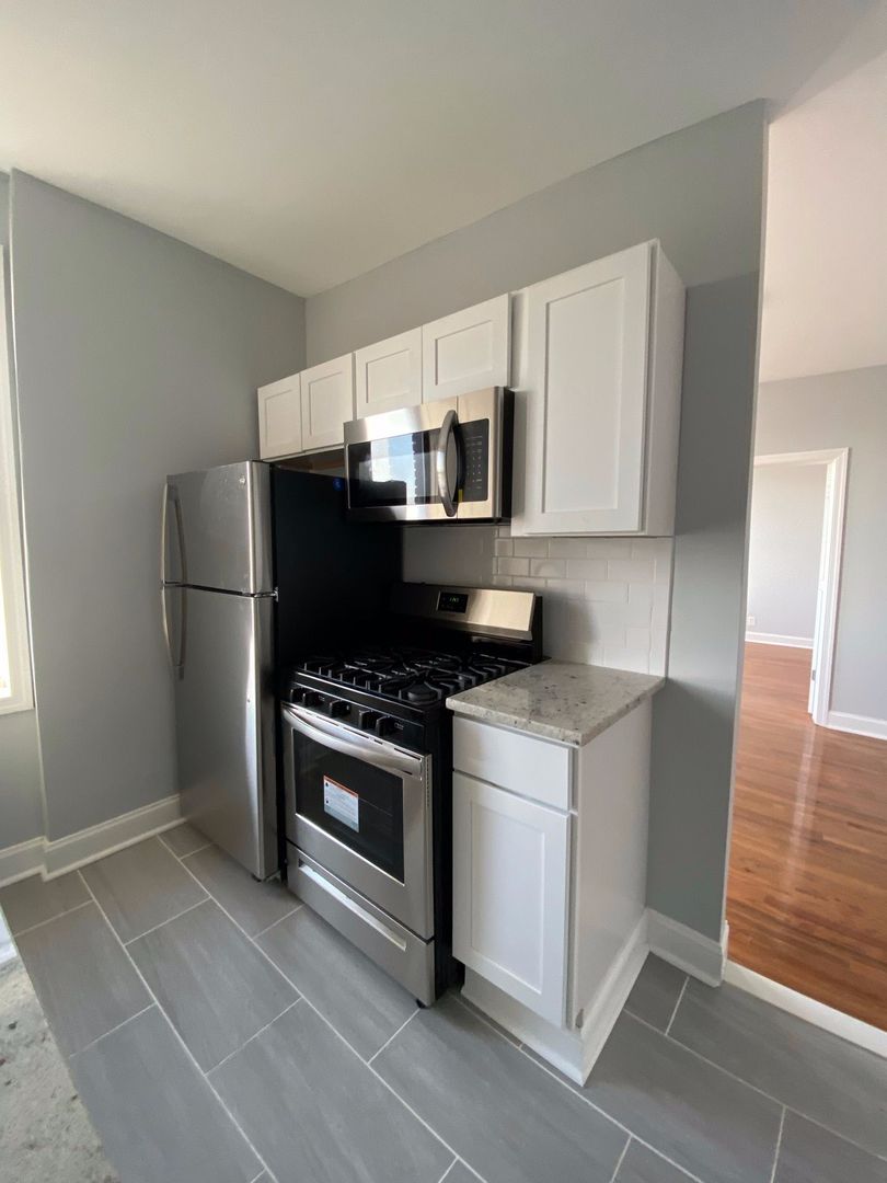 West New York Apartment: 525 60th Street