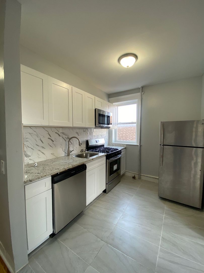Union City Apartment: 309-311 6th Street