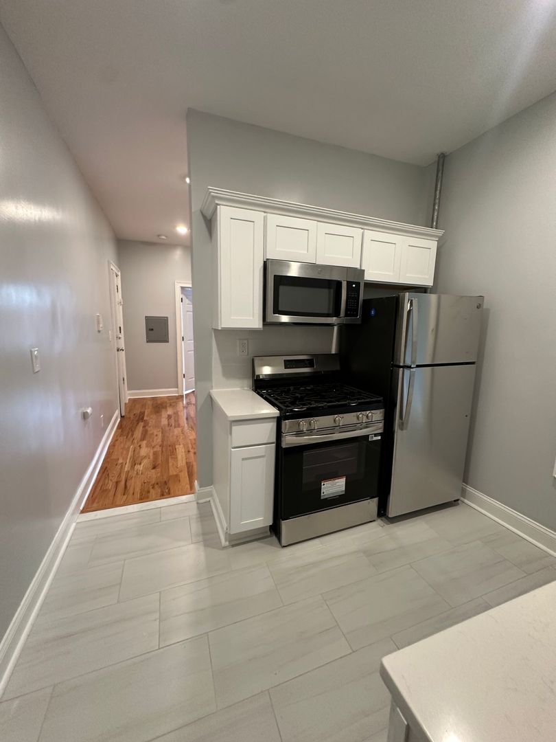 Weehawken Apartment: 4614 Park Avenue