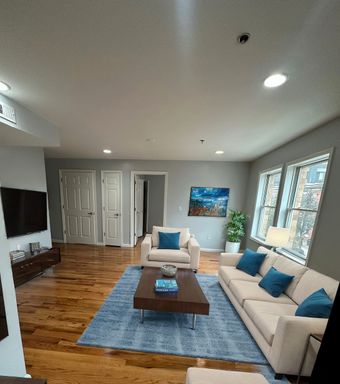 Spacious 2-Bedroom/2 Bathroom Apartment Available! – photo 1