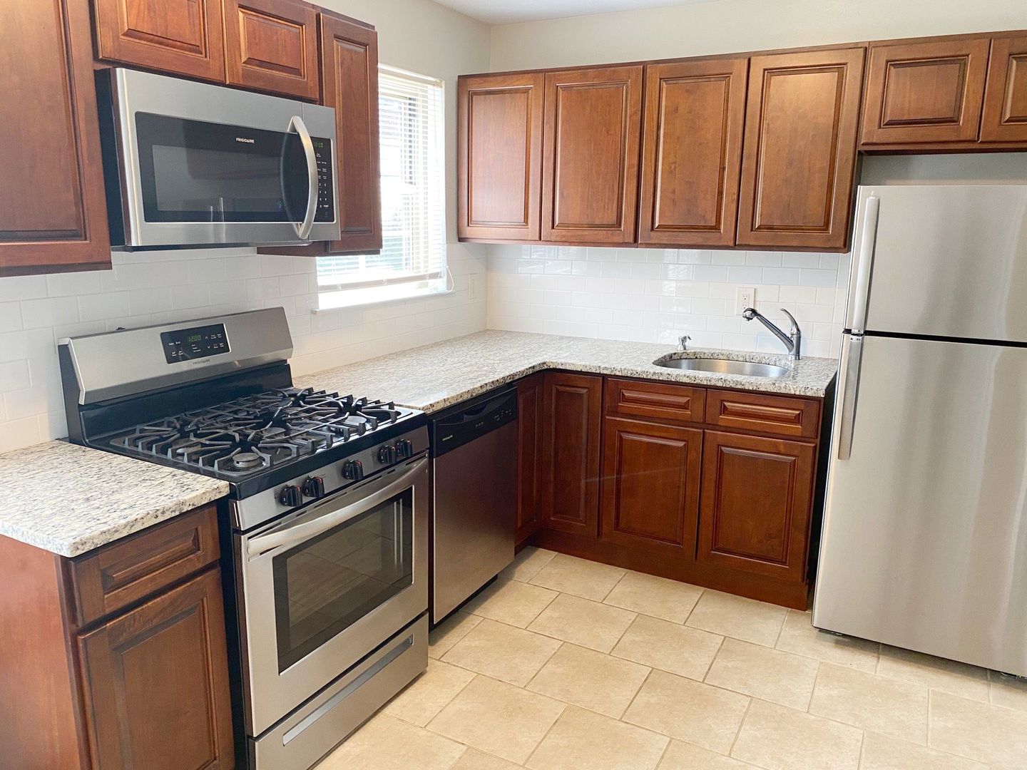 New Providence Apartment: 48 Southgate Road