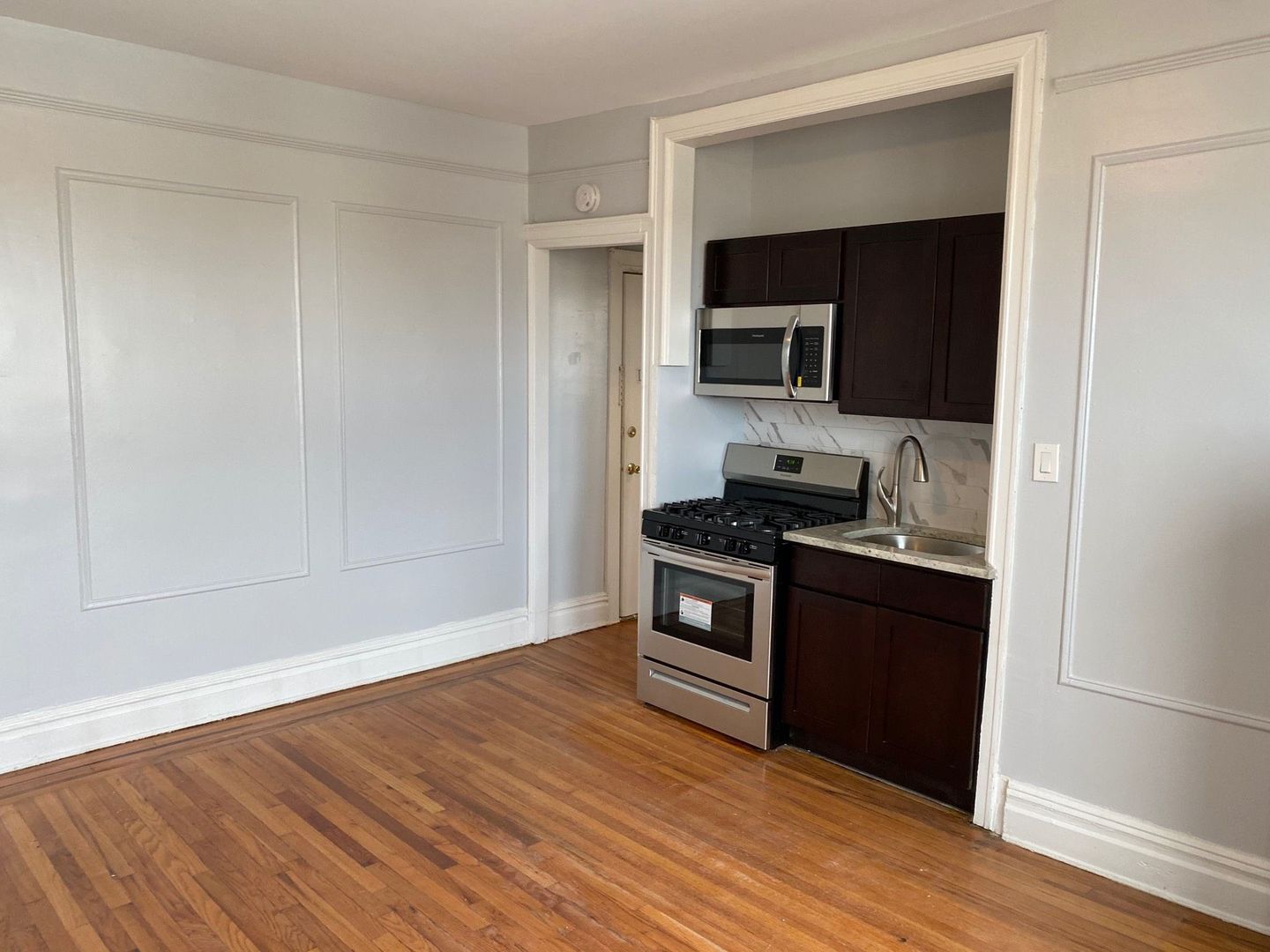 Jersey City Apartment: 3656 Kennedy Boulevard