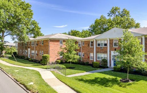 Beautifully Renovated 1-Bedroom Available!