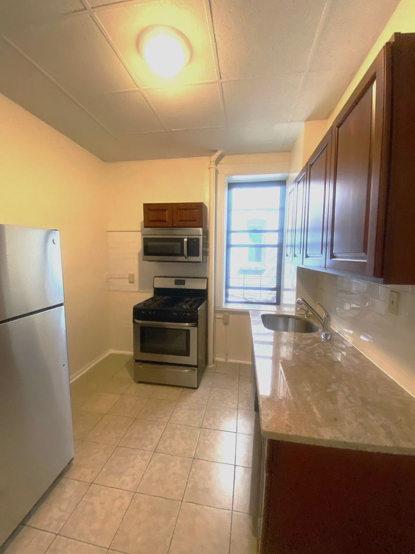 Weehawken Apartment: 3608 Park Avenue