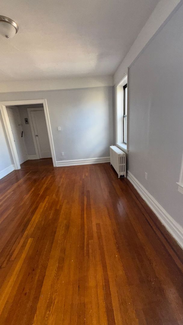 Jersey City Apartment: 2685 Kennedy Boulevard