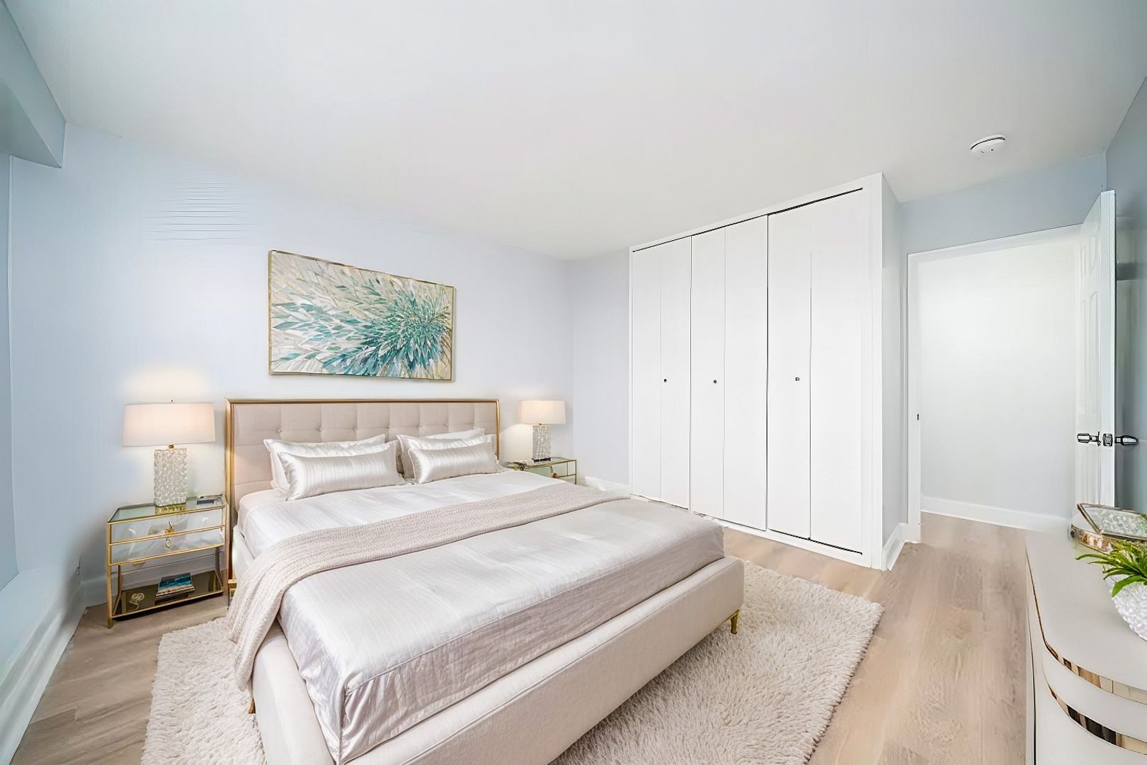 Weehawken Apartment: 700 Boulevard East