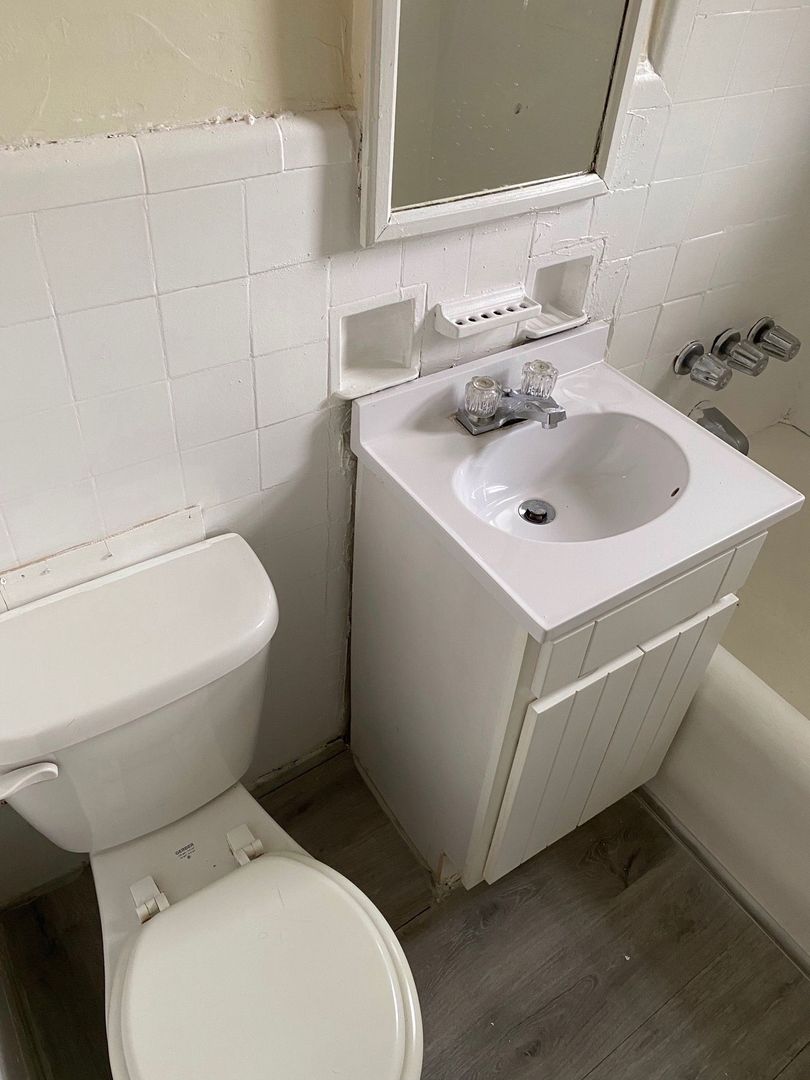 Jersey City Apartment: 68 Van Reypen