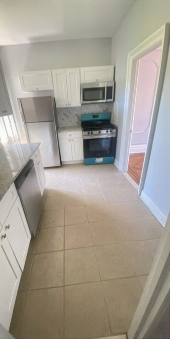 Jersey City Apartment: 321 Fairmount Avenue