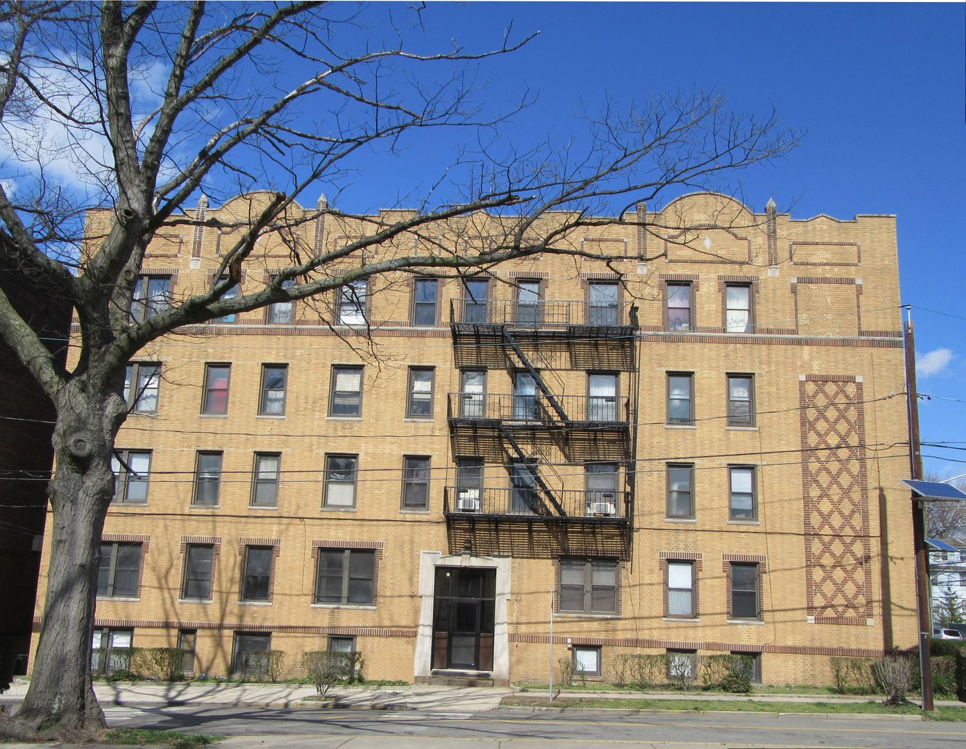 Bayonne Apartment: 1111-1113 Kennedy Boulevard