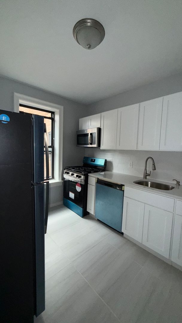 Jersey City Apartment: 2685 Kennedy Boulevard