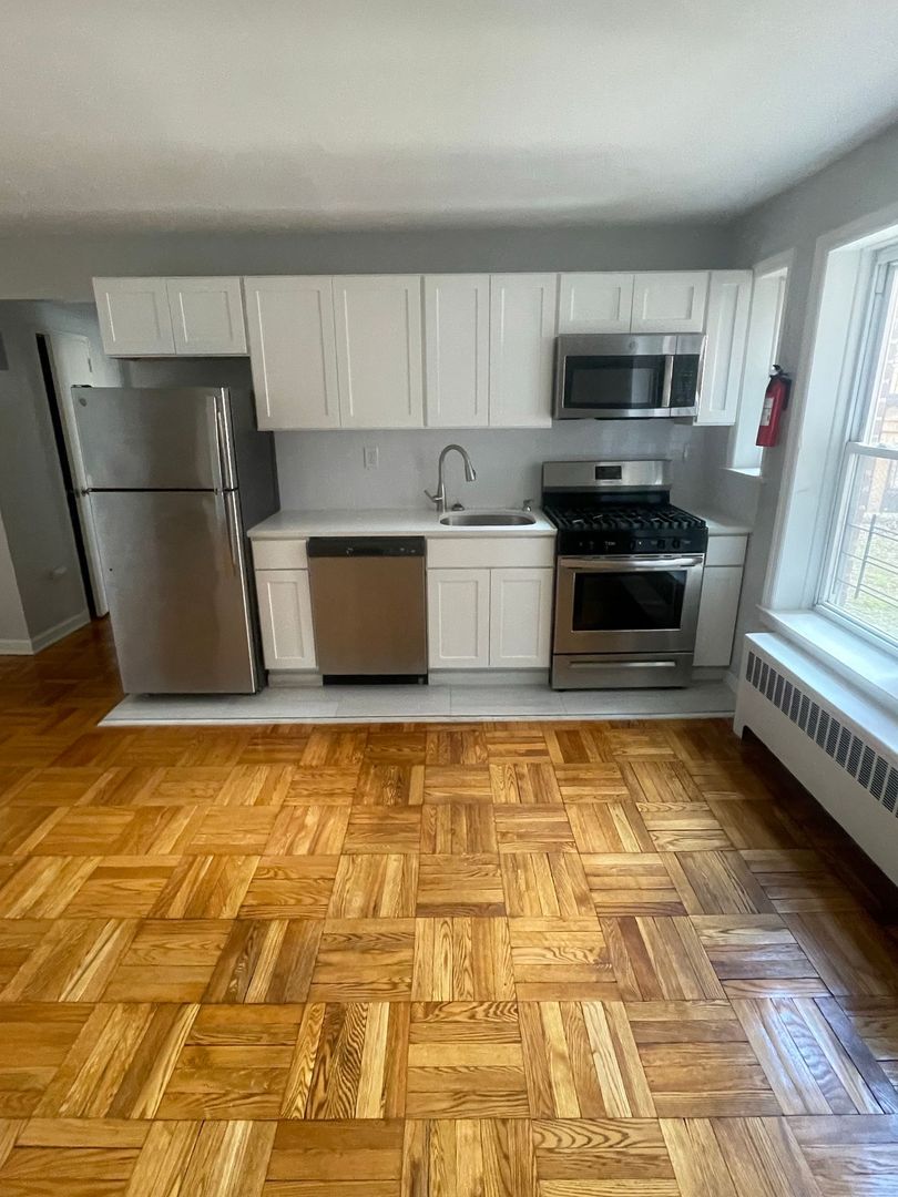 West New York Apartment: 1-9 62nd Street