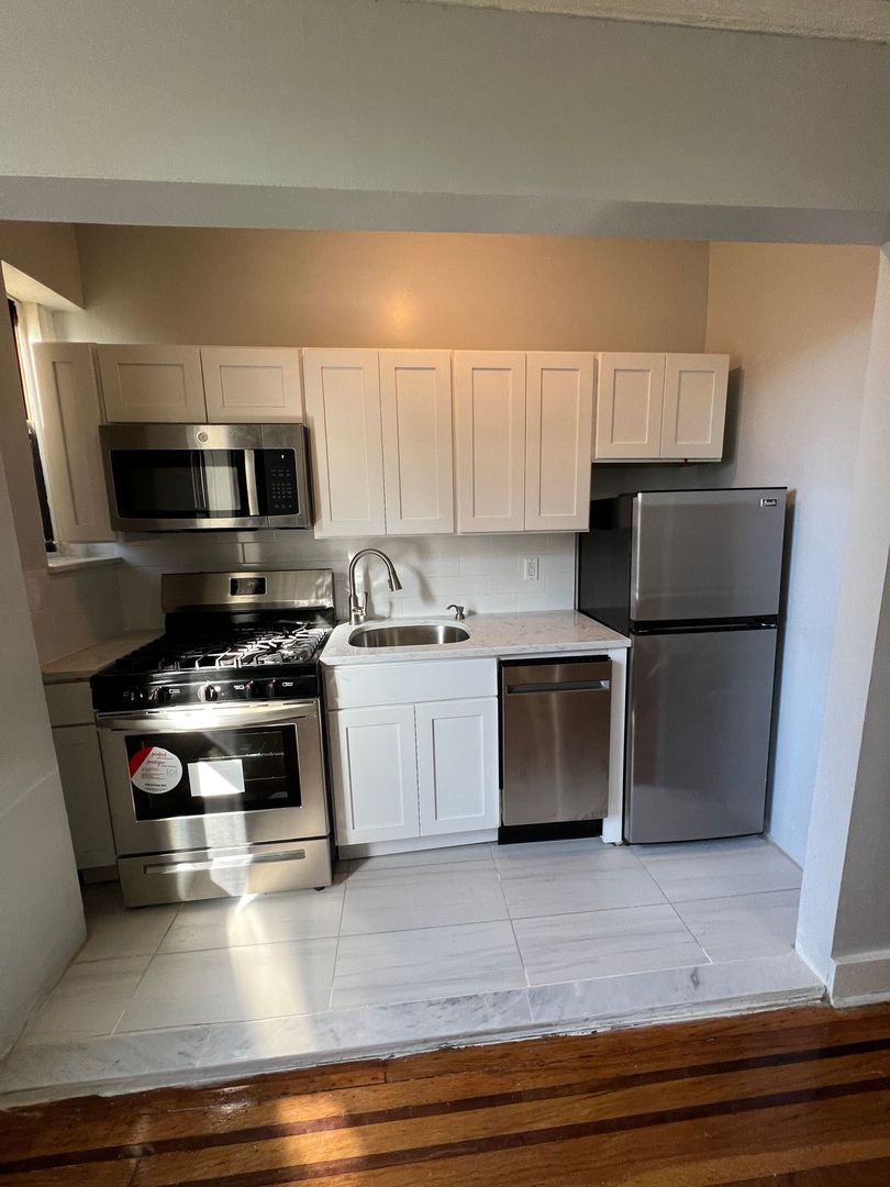 Jersey City Apartment: 2801 Kennedy Blvd