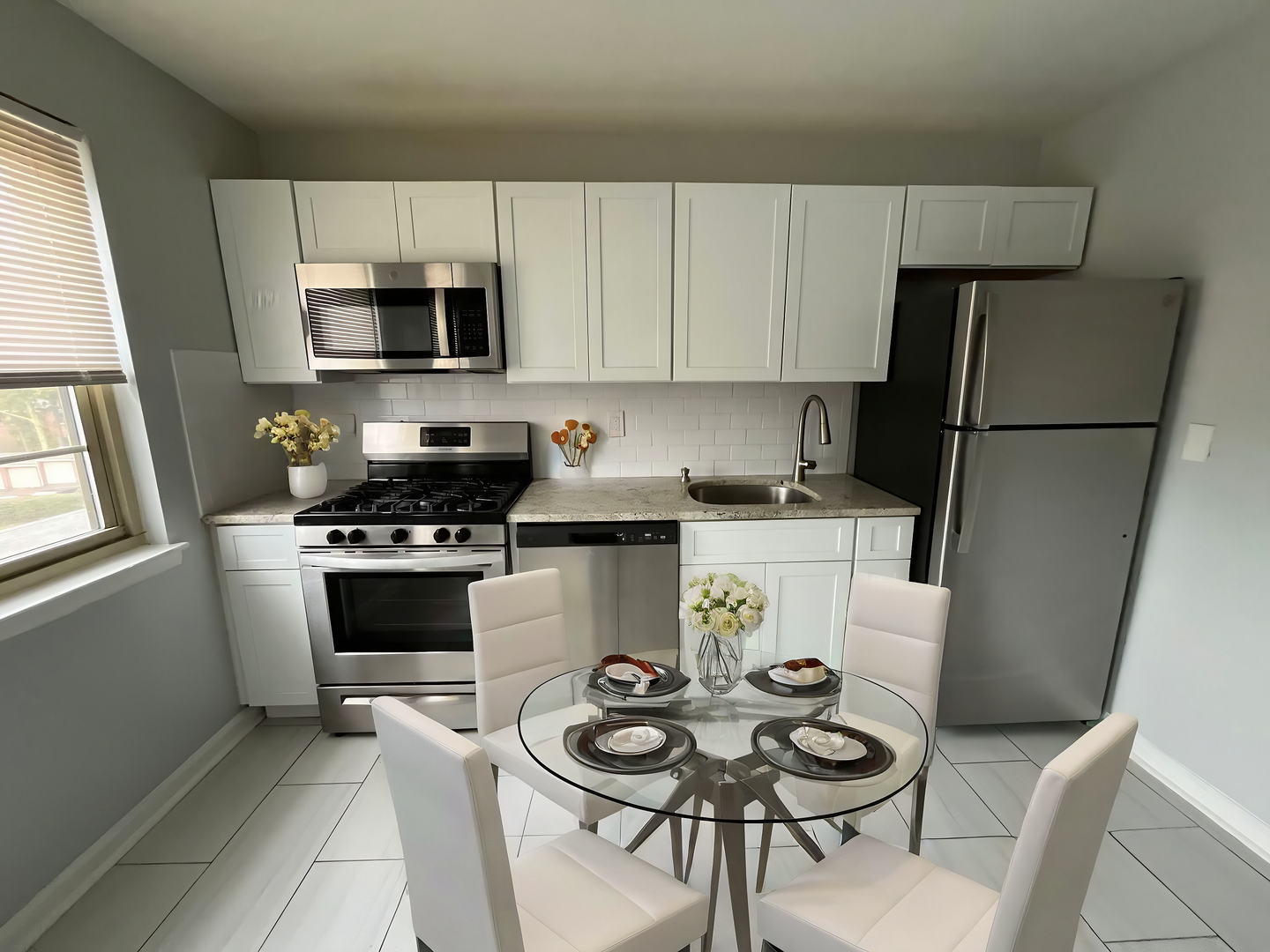 New Providence Apartment: 48 Southgate Road