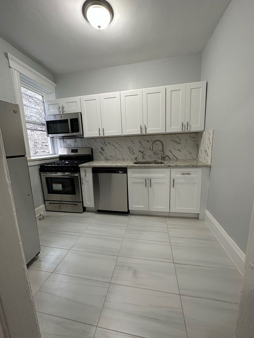 Union City Apartment: 309-311 6th Street