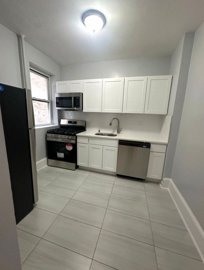 Jersey City Apartment: 127-129 Carlton Avenue