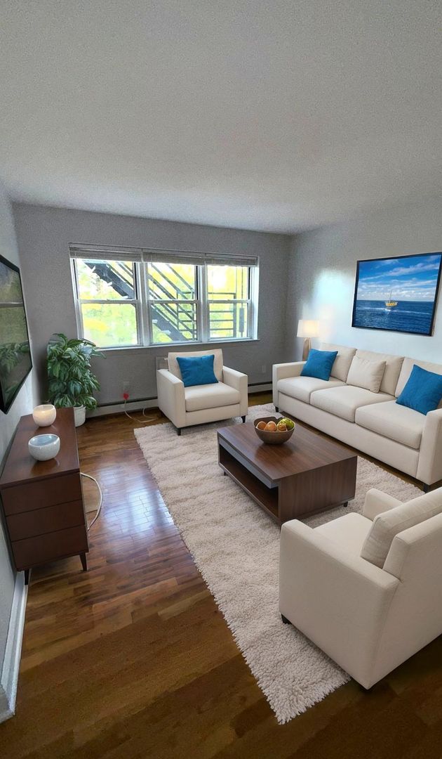 Cedar Grove Apartment: 1059 Pompton Avenue