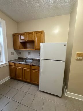 160 Thorne Street Apartments - JC Heights – photo 1