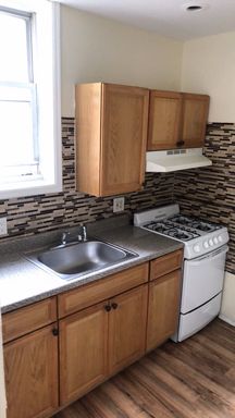 Spacious 1-Bedroom Apartment Available!