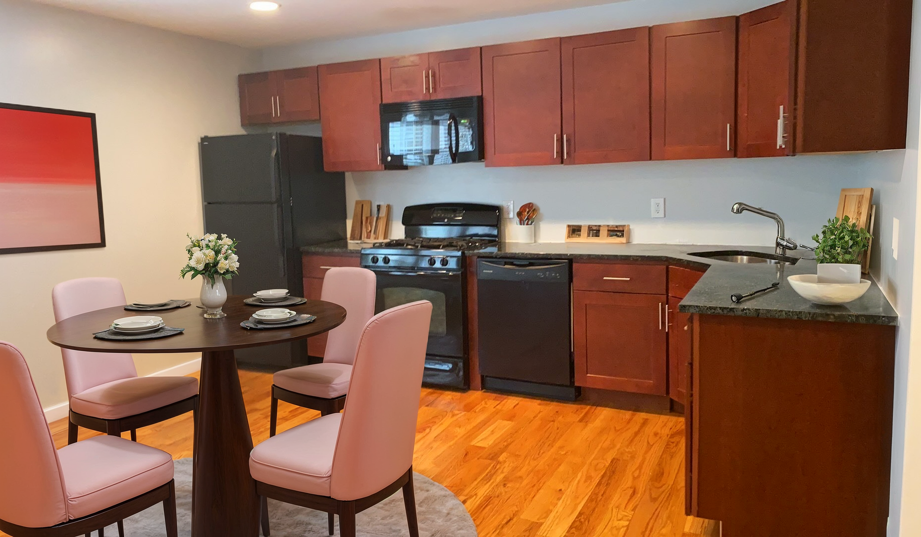 Union City Apartment: 115 42nd Street